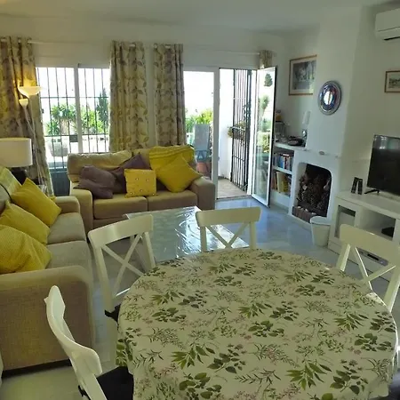 Villa Paraiso Blanco *